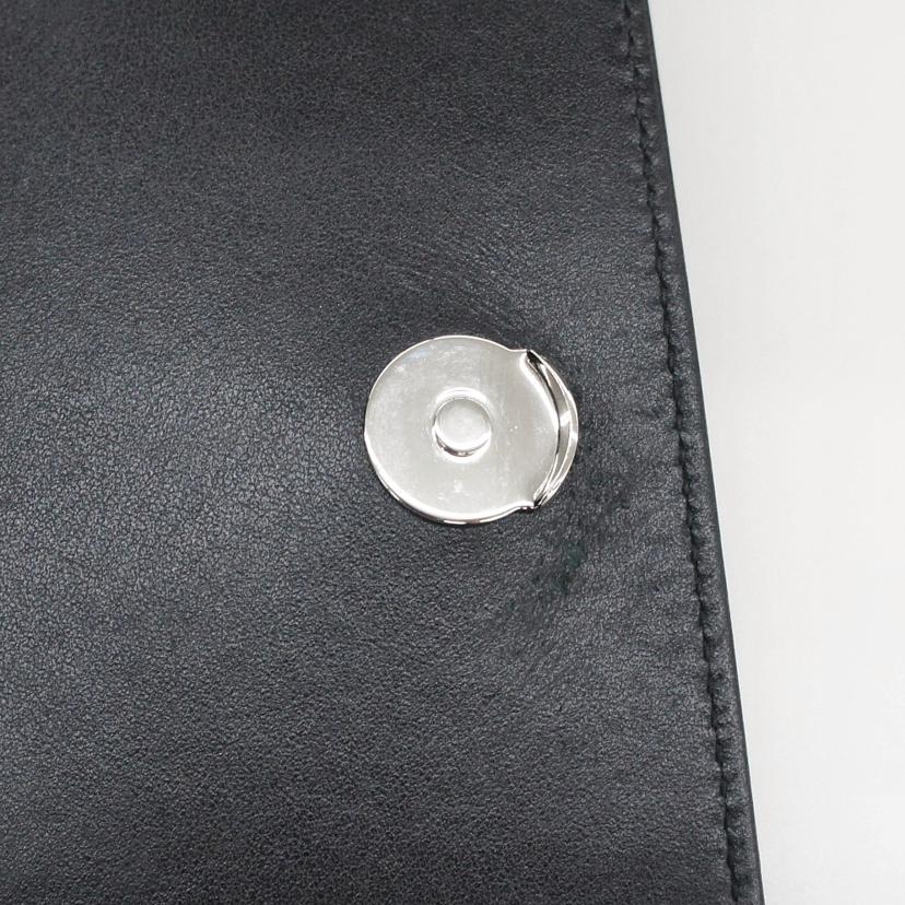 GUCCI グッチ/GGエンボスカーフスキンメッセンジャー/625782//525***/Aランク/19