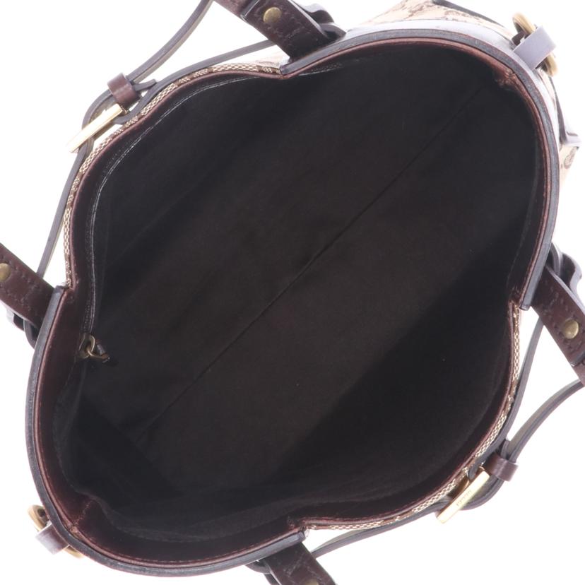 GUCCI グッチ/GGキャンバス トートバッグ 107756 ブラウン/107757//001***/ABランク/19