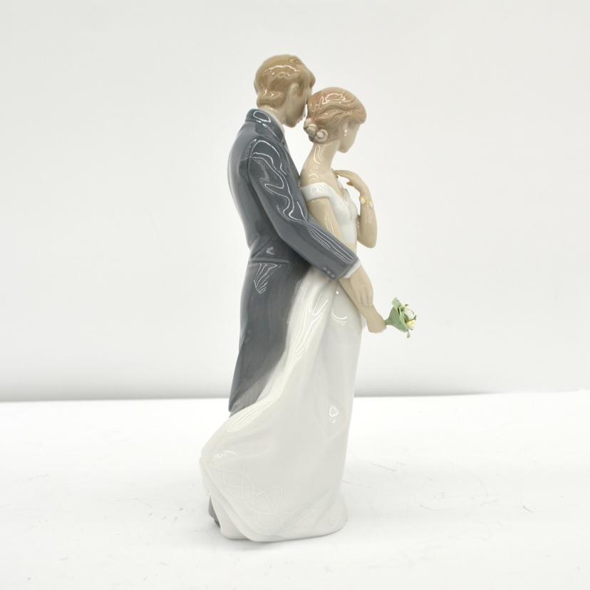 LLADRO リヤドロ/フィギュリン 幸せのはじまり//Aランク/75