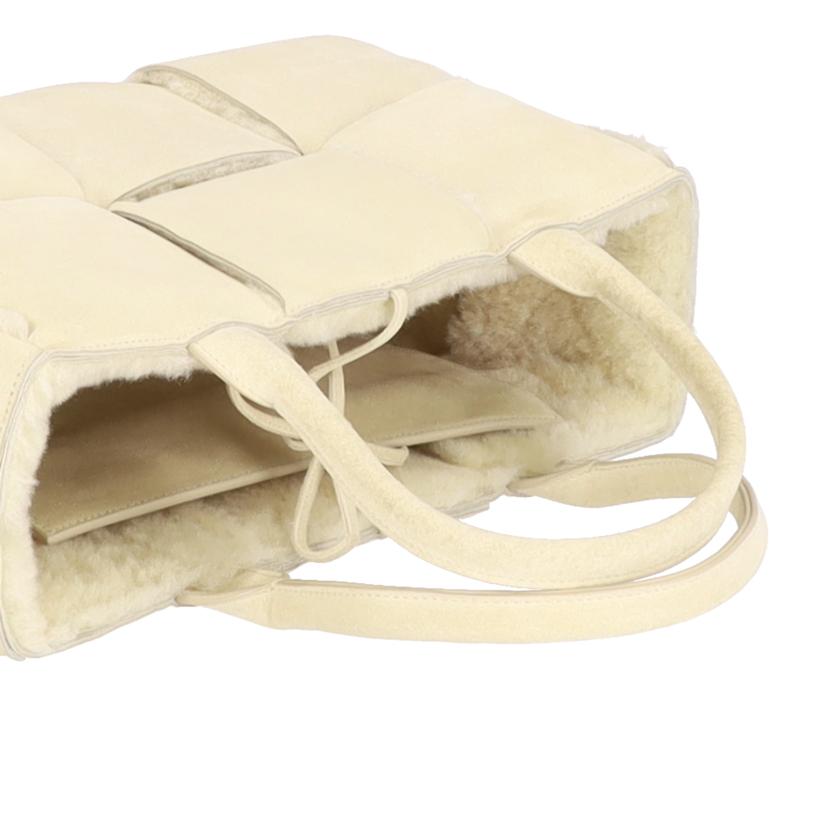BOTTEGA VENETA ボッテガべネタ/スモールアルコマキシイントレチャートスエードトート/652867//P02*******/SAランク/19