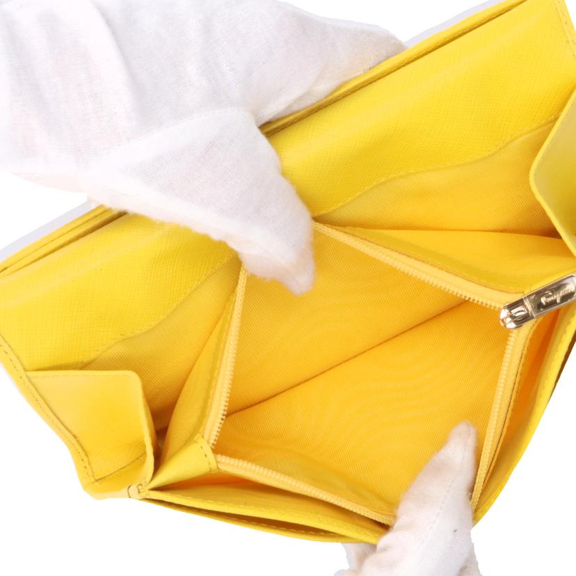 Ferragamo フェラガモ/ヴァラリボンフラップロングウォレット/22A900//IR/SAランク/19