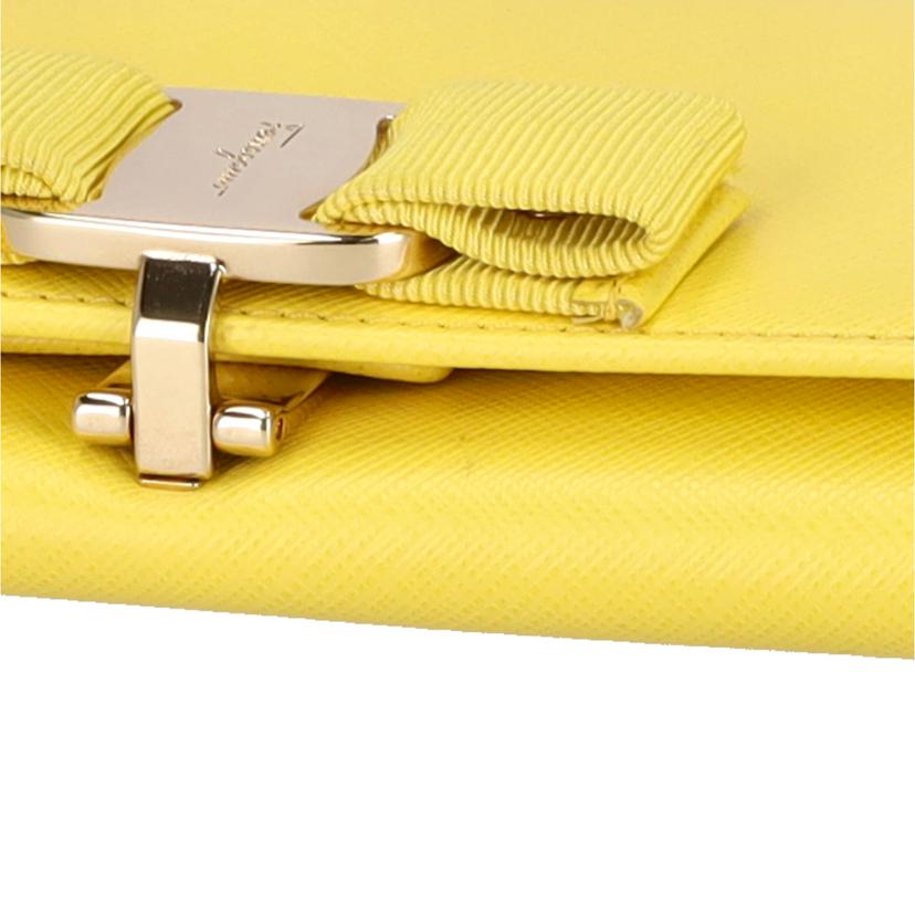 Ferragamo フェラガモ/ヴァラリボンフラップロングウォレット/22A900//IR/SAランク/19