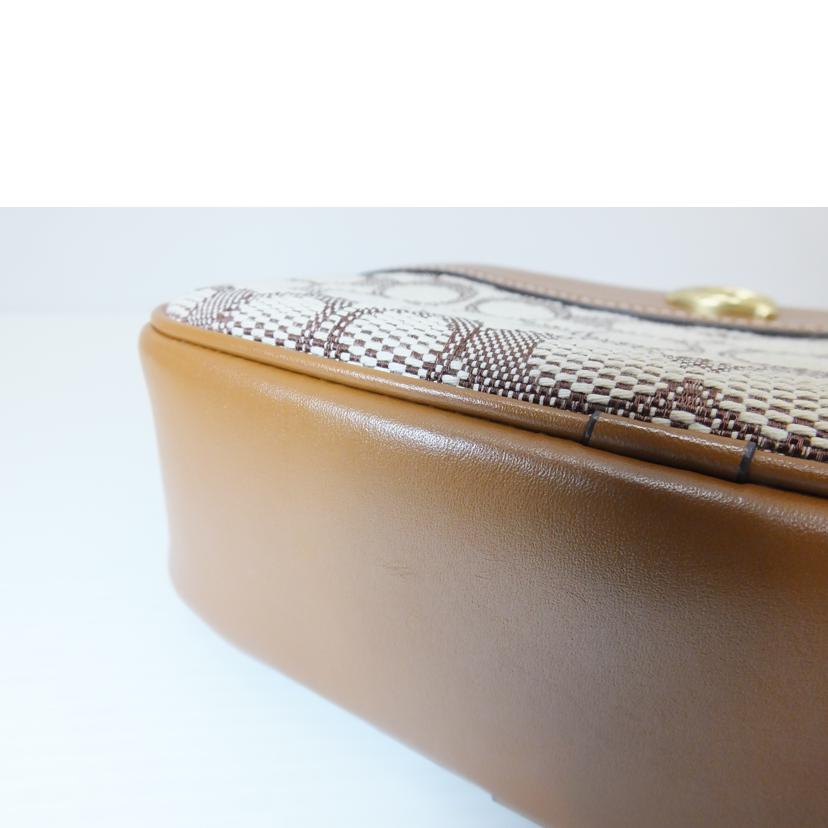 COACH コーチ/シグネチャーテキスタイルカメラバッグ/CC401//E22**/ABランク/88