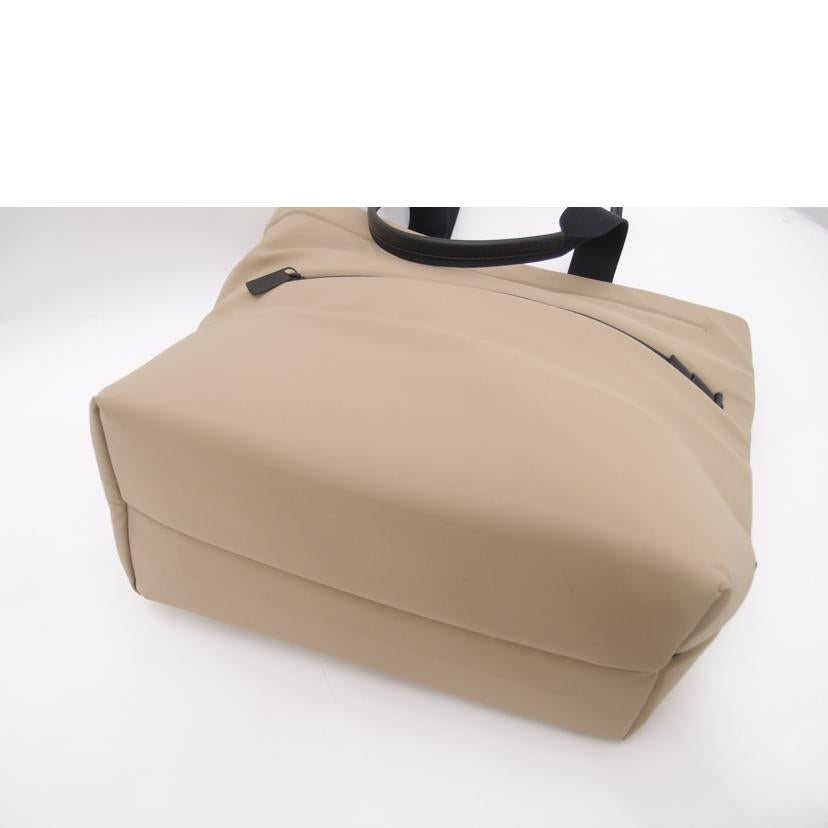 ISSEY MIYAKE イッセイミヤケ/GOOD GOODS CELL トート//Aランク/69