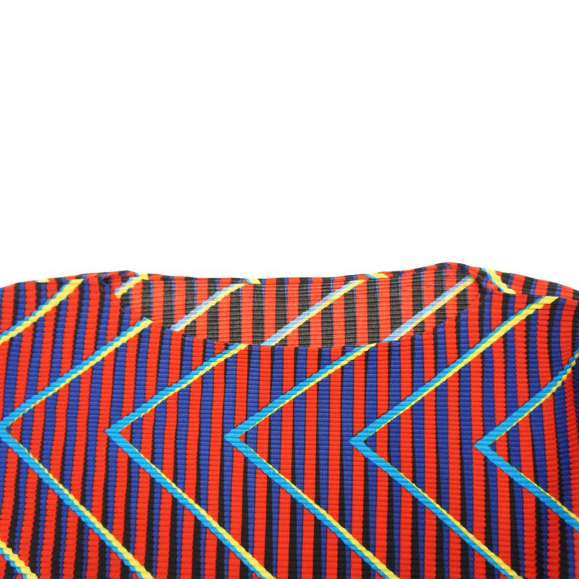ISSEY MIYAKE イッセイミヤケ/プリーツカットソー/レッド/IM64FJ651//サイズ:2/Aランク/91