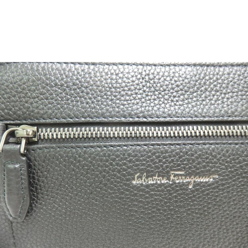 Salvatore Ferragamo サルバトーレフェラガモ/レザークラッチバッグ/セカンドバッグ/黒//FB-*******/Aランク/84