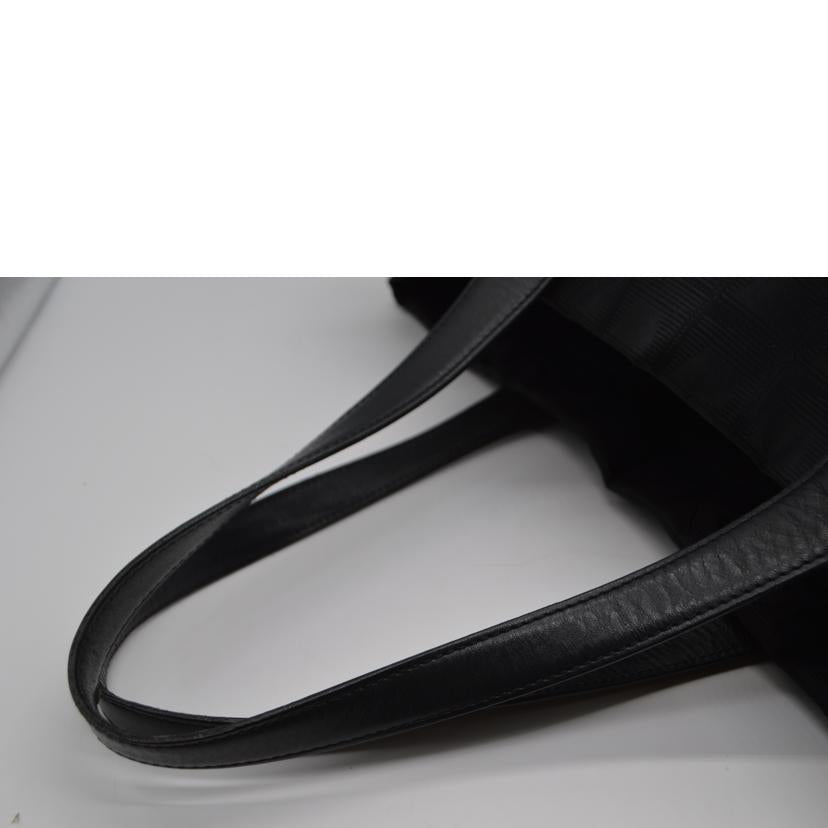 CHANEL シャネル/ニュートラベルライントートMM/ノワール/A15991//694****/Bランク/89