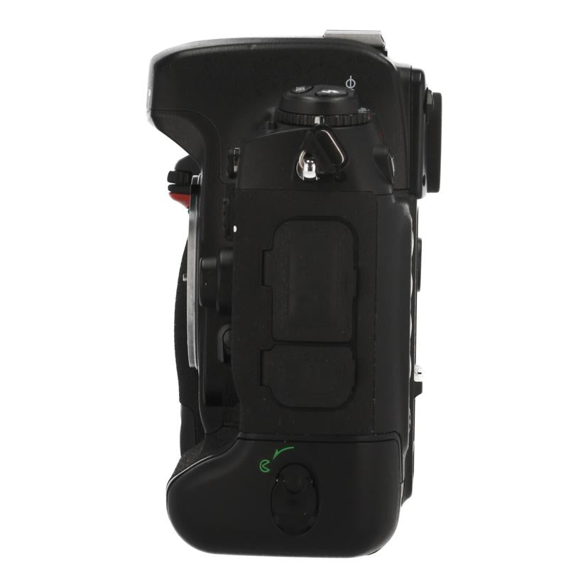 Nikon ニコン /デジタル一眼 ボディ/D2X ボディ//5016788/Bランク/62