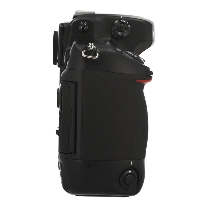 Nikon ニコン /デジタル一眼 ボディ/D2X ボディ//5016788/Bランク/62