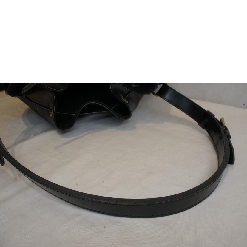 LV ルイヴィトン/プチノエ/エピ/ブラック/M59012//AR1***/Aランク/92