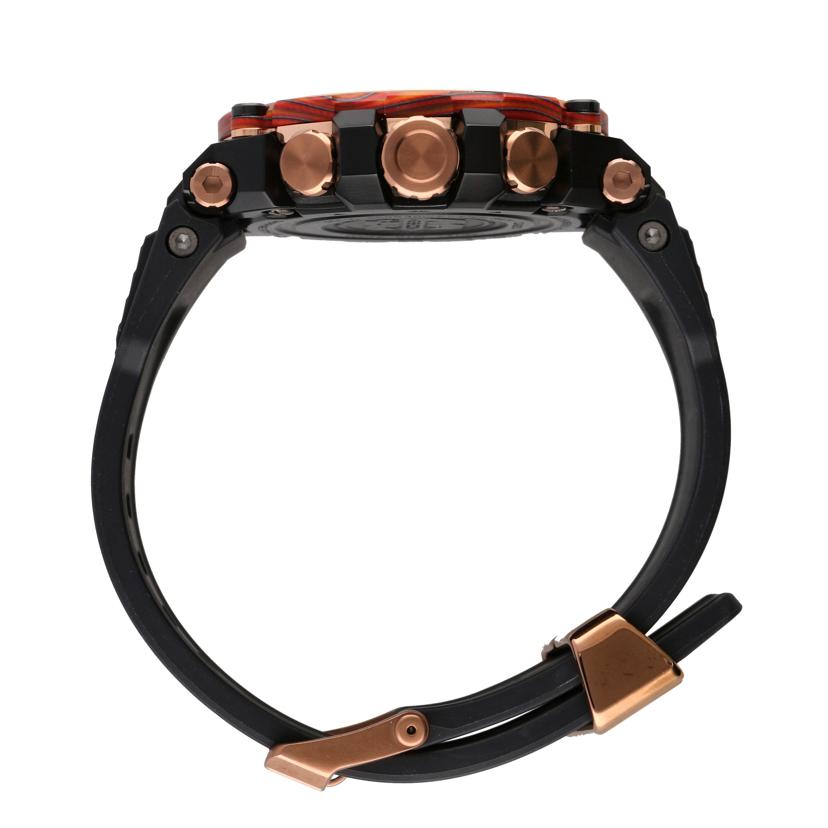 CASIO カシオ/G-SHOCK40周年モデルフレアレッド/ソーラー/モバイルリンク/MTG-B3000FR//Aランク/75