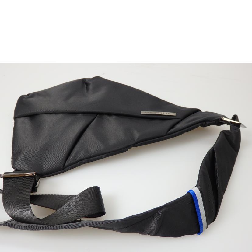 NIID URBANATURE ニード アーバンネイチャー/ボディバッグ//Aランク/76