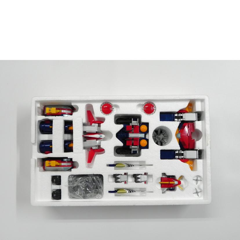BANDAI バンダイ/超合金魂 コンバトラーV/GX-03//Aランク/81