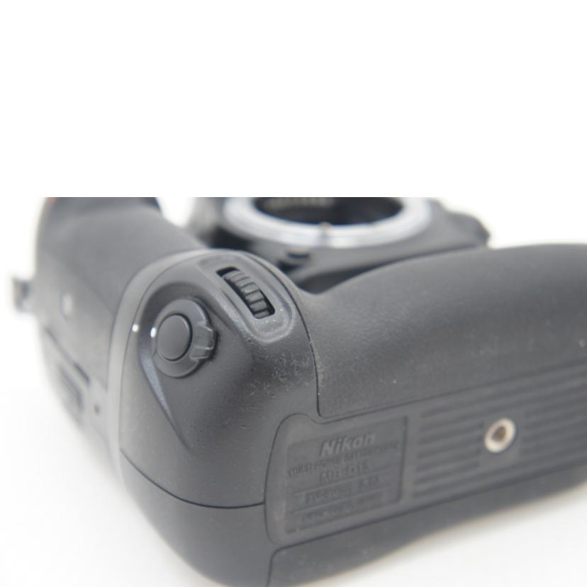 Nikon ニコン/デジタル一眼/D7200/MB-D15セット/D7200/MB-D15セット//2011159/Bランク/75