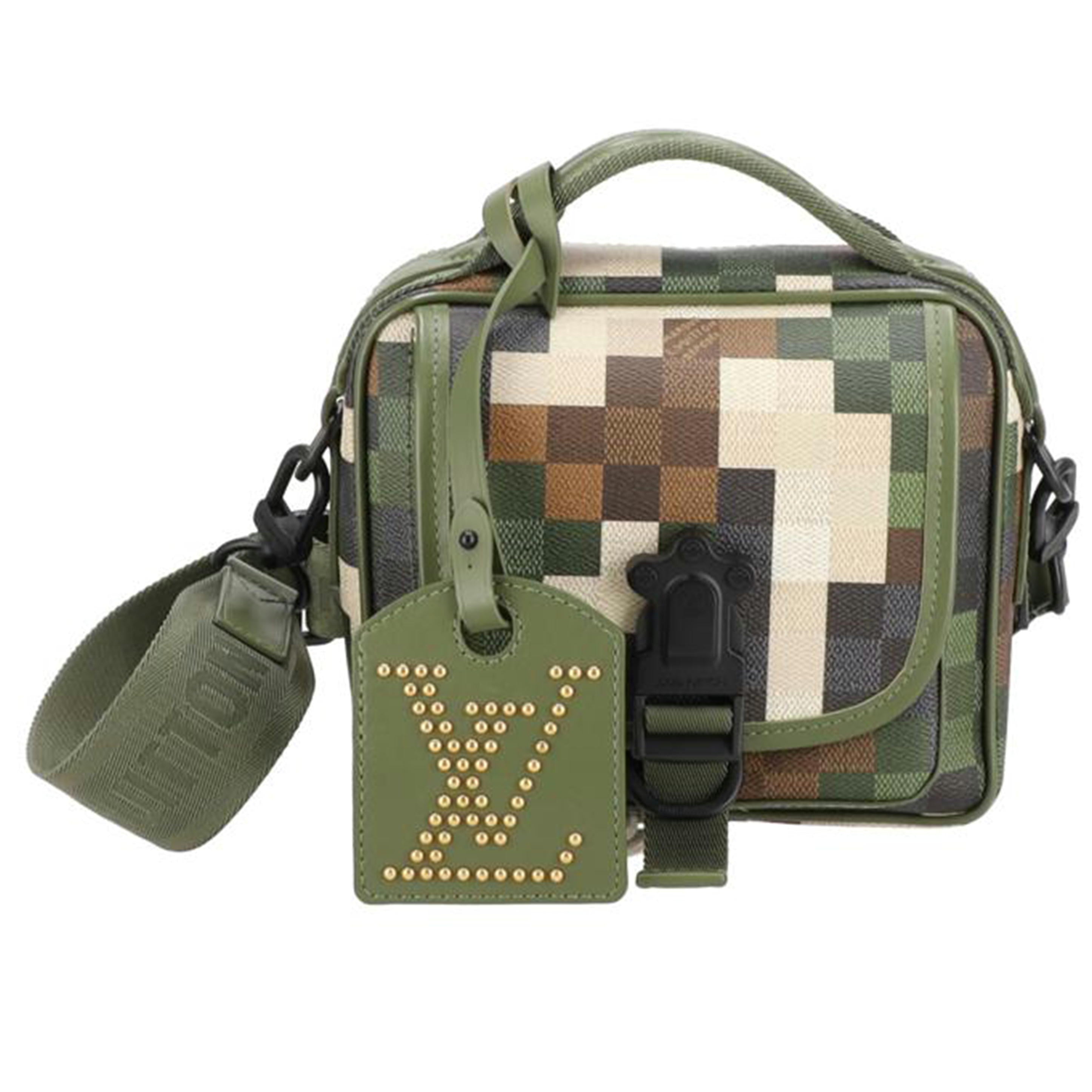 LOUIS VUITTON ルイ・ヴィトン/クエストメッセンジャー/ダモフラージュ/M24450/RFI*/ABランク/67【中古】 LOUIS VUITTON ルイヴィトン/ブランドバッグ・小物｜WonderREX-ONLINE