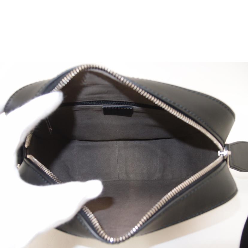 GUCCI グッチ/GGスプリームショルダー/ブラック/799880//520***/SAランク/69