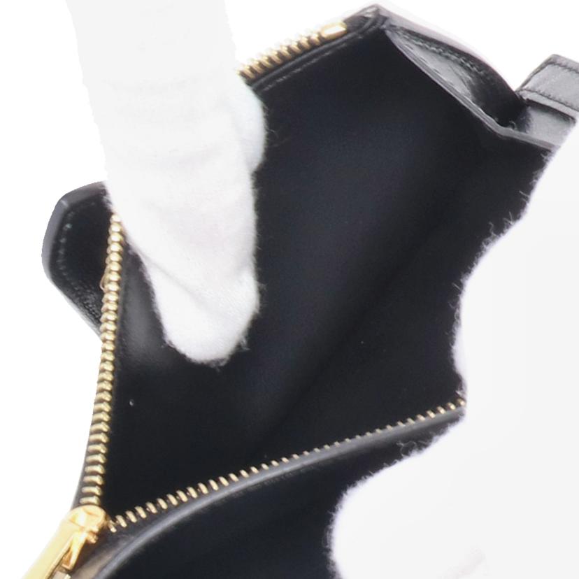 CELINE セリーヌ/ミディアムストラップウォレット/10B64//W・F******/Aランク/91