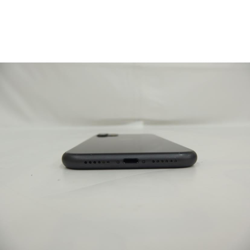 Apple(au) アップル/iPhone11/MWM72J/A//G0NCV0FCN73L/Bランク/82