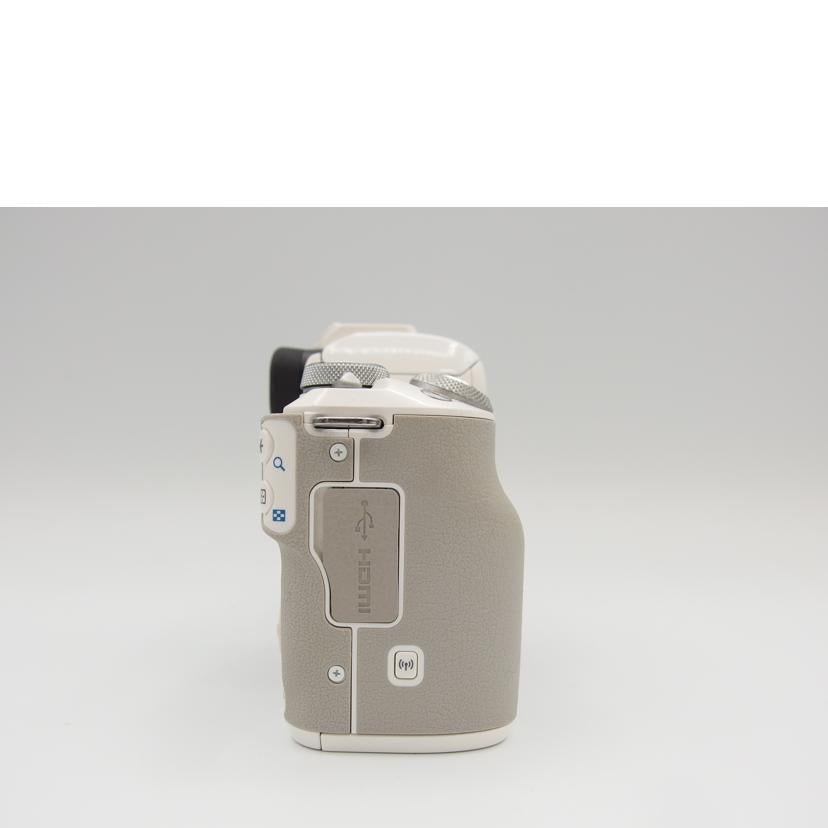 CANON CANON/EOSKissM/ミラーレスダブルレンズセット/EOS KissM//651042006349/ABランク/04