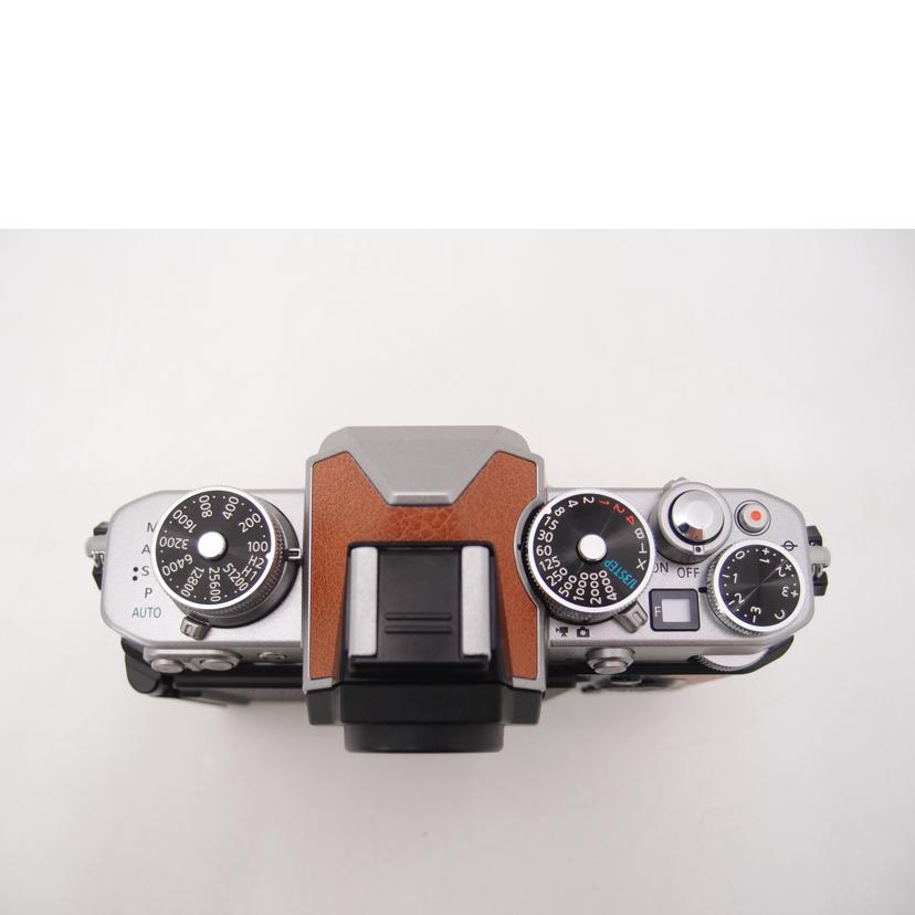Nikon ニコン/プレミアムエクステリア ウォルナットブラウン/ミラーレス一眼/Zfcボディ//2002352/Aランク/69