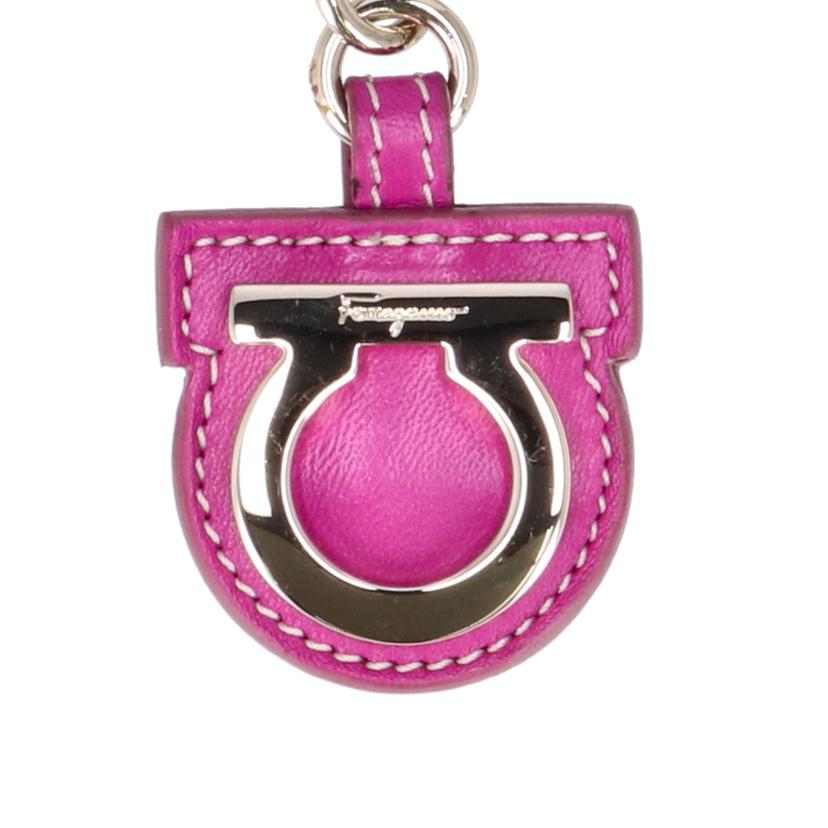 Salvatore Ferragamo サルバトーレフェラガモ/ガンチーニキーホルダー//ABランク/94