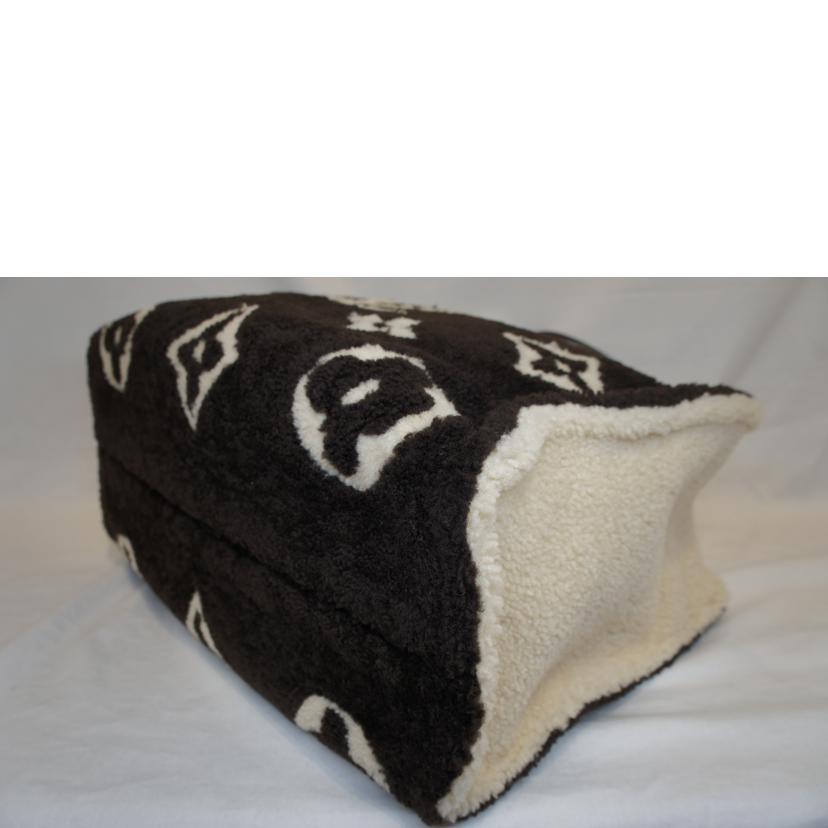 LOUIS VUITTON ルイヴィトン/オンザゴーGM/テディ/M55420//NZ3***/Aランク/92