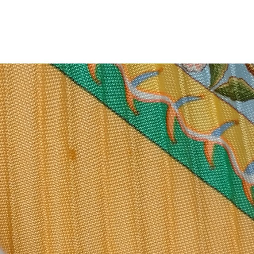 HERMES エルメス/プリーツカレ AXISMUNDI シルクスカーフ//Bランク/52