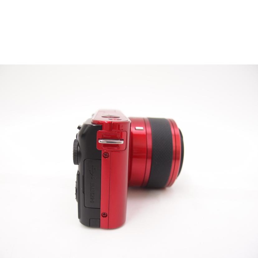 Nikon ニコン /ミラーレス一眼 レンズキット /Nikon1 J1 レンズキット//25003991/ABランク/69