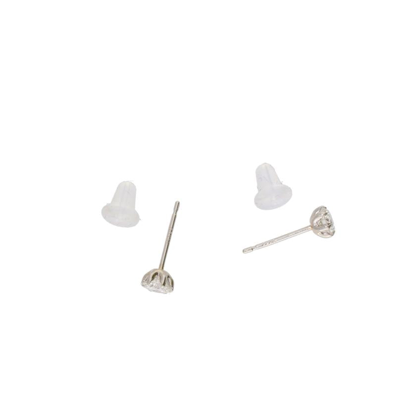 / Pt900ダイヤピアス0.255/0.247ct//Aランク/92