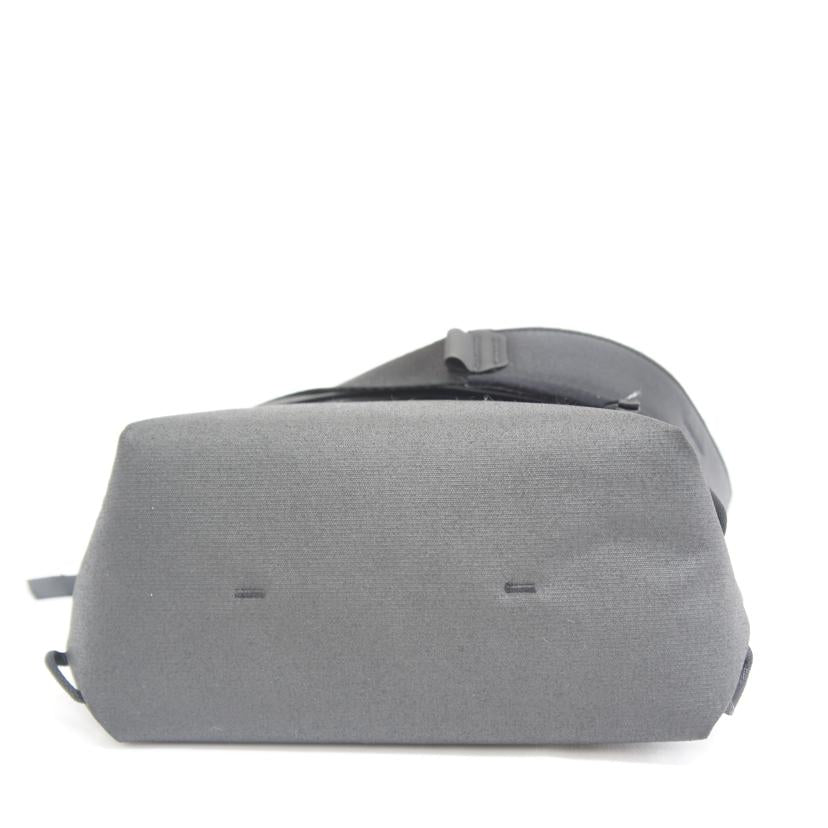 Peak design ピークデザイン/everyday sling 3L/カメラバッグ/ショルダー//ABランク/05