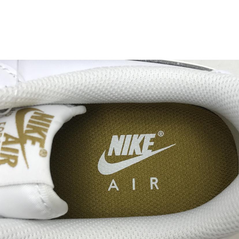 NIKE ナイキ/AIR FORCE 1 ’07/DV0788-104//SAランク/51