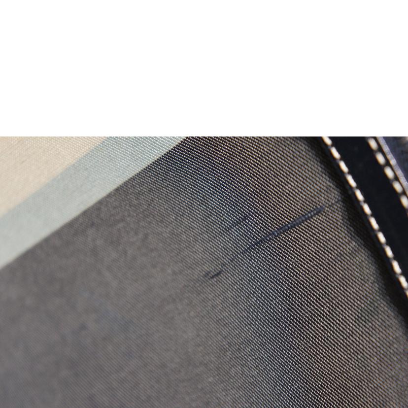 FENDI フェンディ/キャンバススイングトートネイビー//ABランク/92