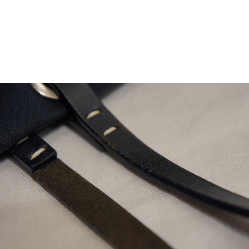 FENDI フェンディ/キャンバススイングトートネイビー//ABランク/92