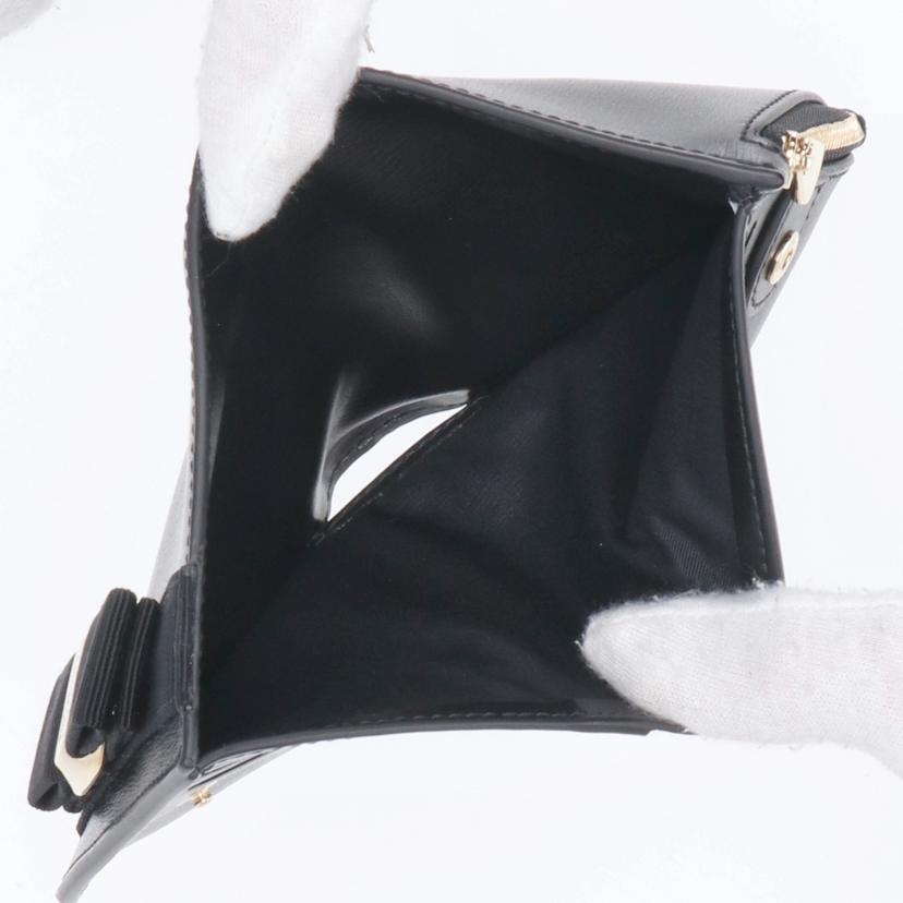 Sarvatore Ferragamo サルバトーレフェラガモ/ヴェラリボン二つ折り財布/22E009//SAランク/94