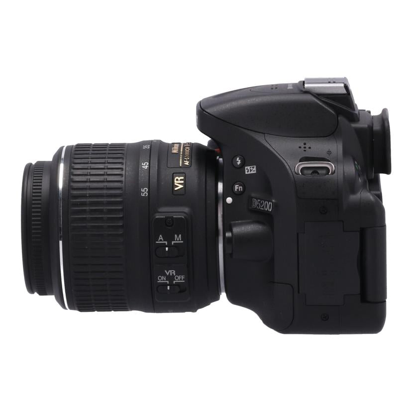 Nikon ニコン /デジタル一眼 ダブルズームキット/D5200/D5200 ダブルズームキット//2073513/Bランク/18