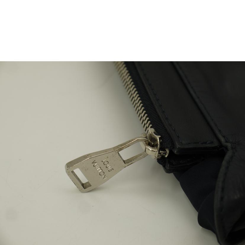 LOUIS VUITTON/Vラインクロスショルダー/ネイビー/M50443//DR4***/ABランク/69