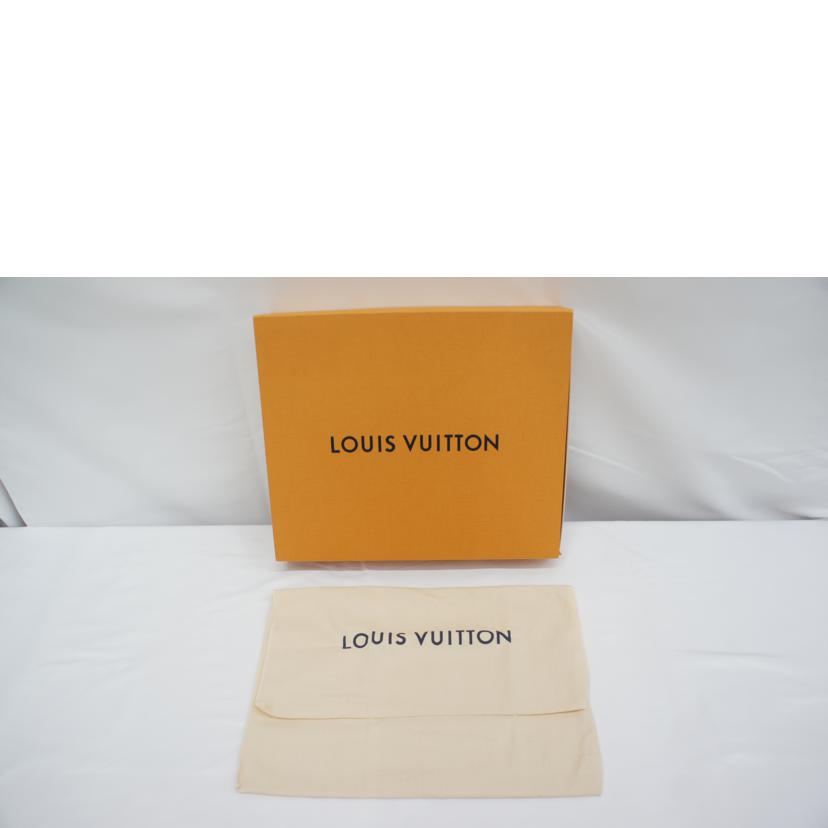 LOUIS VUITTON ルイ・ヴィトン/ポシェット・トゥ・ゴーモノグラム・シャドウ/M81570//ICチ***/Aランク/05