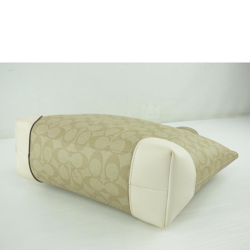 COACH コーチ/シグネチャーPVCレザートート/F29208//E18**/Bランク/64