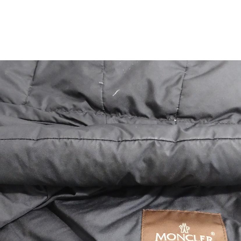 MONCLER モンクレール/ダウンジャケット/Z3 HJ 056//Bランク/52