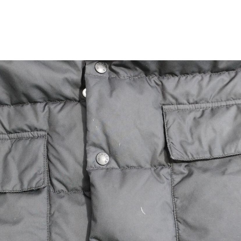 MONCLER モンクレール/ダウンジャケット/Z3 HJ 056//Bランク/52