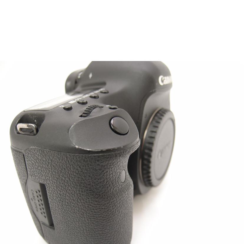 Canon キャノン/デジタル一眼レフカメラ ボディ/EOS 5D Mark III//071024000174/ABランク/69
