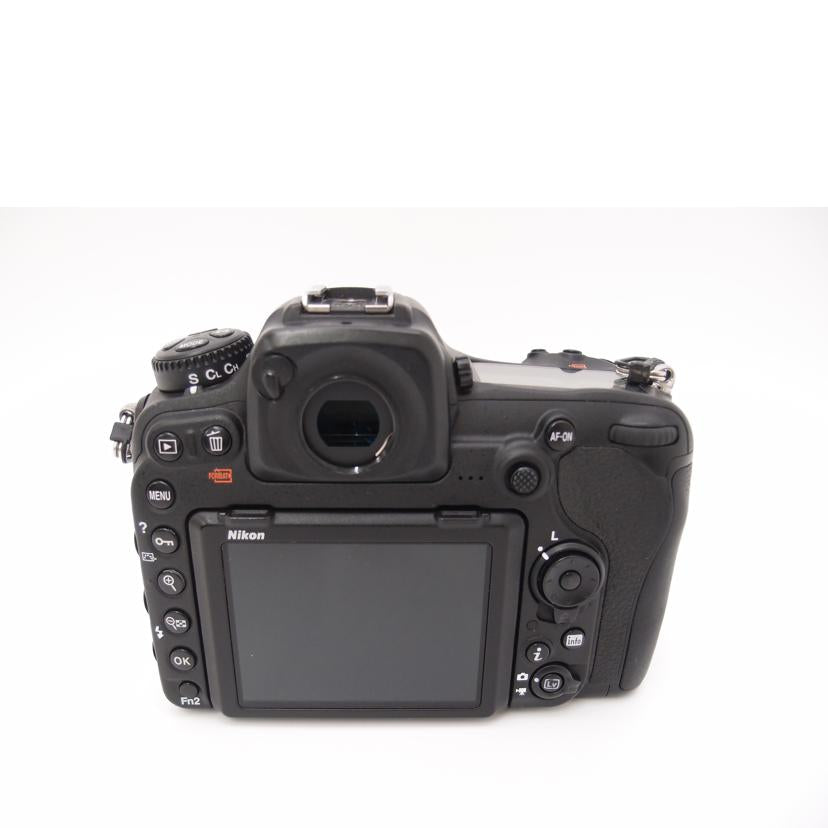 Nikon ニコン/デジタル一眼レフカメラ ボディ/D500//2018534/ABランク/69