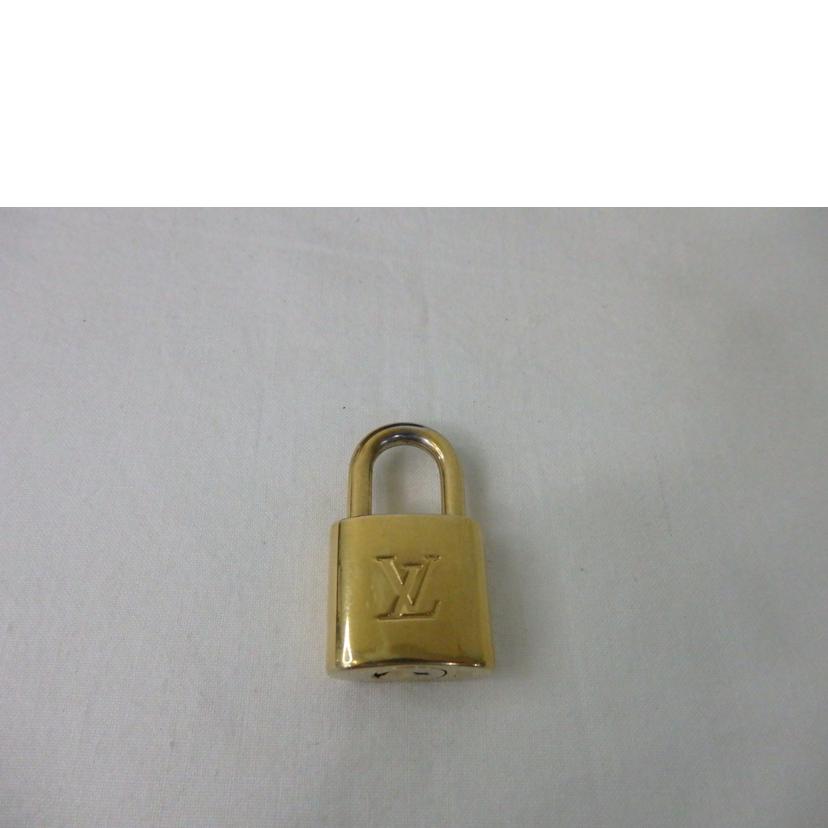 LV ルイヴィトン/アルマGM/ヴェルニ/アマラント/M93595 //MI1***/Aランク/84