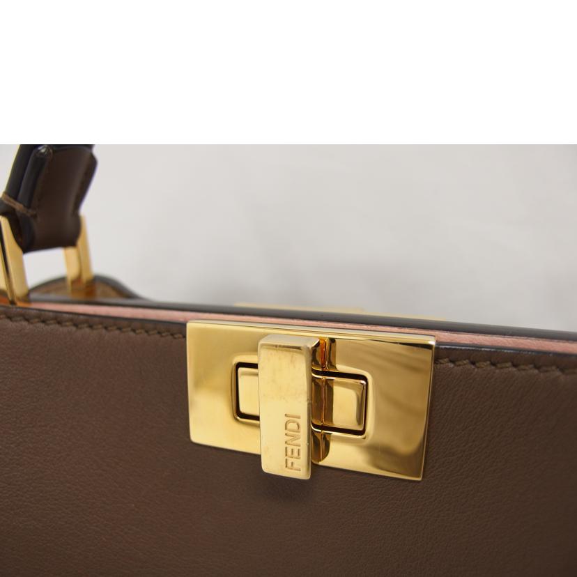 FENDI フェンディ/ピーカブー/アイコニックエッシンシャリー2WAYバッグ/8BN302//199******/Aランク/04