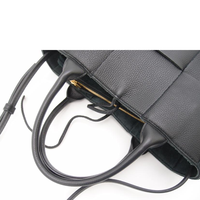 BOTTEGA VENETA ボッテガヴェネタ /ミニアルコ2wayトート/ブラック/709337//Aランク/69