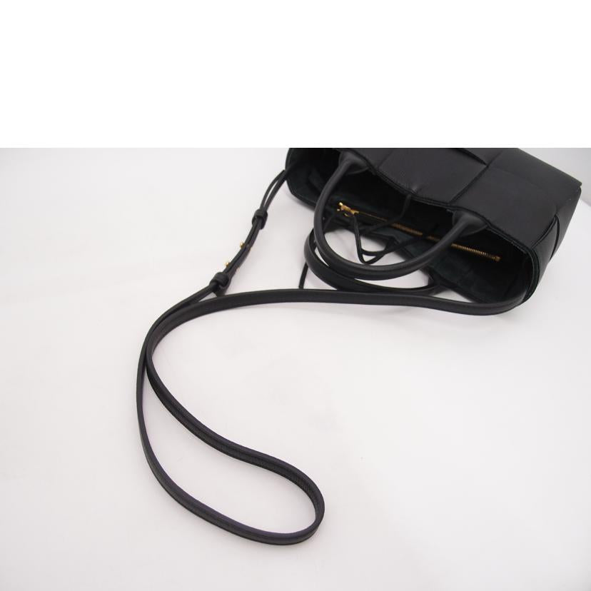 BOTTEGA VENETA ボッテガヴェネタ /ミニアルコ2wayトート/ブラック/709337//Aランク/69