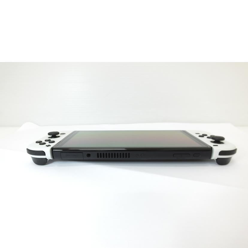 nintendo 任天堂/有機ELスイッチ本体ホワイト/HEG-S-KAAAA//XTJ10754714009/ABランク/88