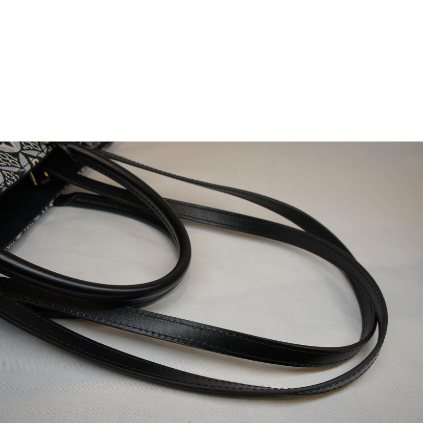 LV ルイヴィトン/オンザゴーGM/モノグラムジャガード/M57207//FL4***/SAランク/92