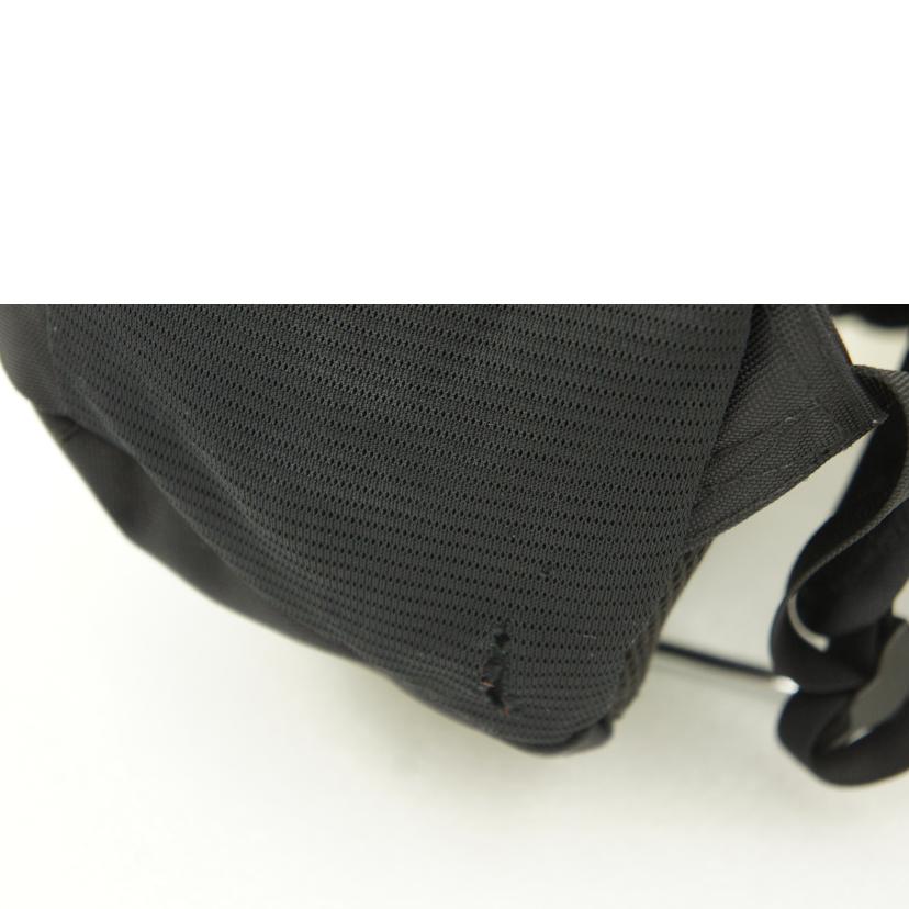 Supreme シュプリーム/18SS Backpack ナイロン リュック/ブラック//BCランク/01