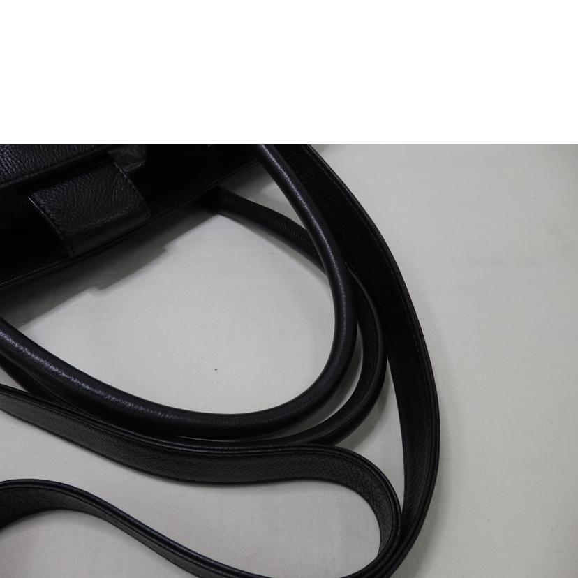 CHANEL シャネル/エグゼクティブトート/黒/ゴールド金具//133*****/ABランク/84